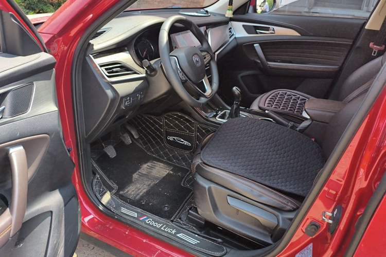 Used CHANGAN CS35PLUS 2018 1.6L Manual Changlian Edition China V Standard Driver Seat