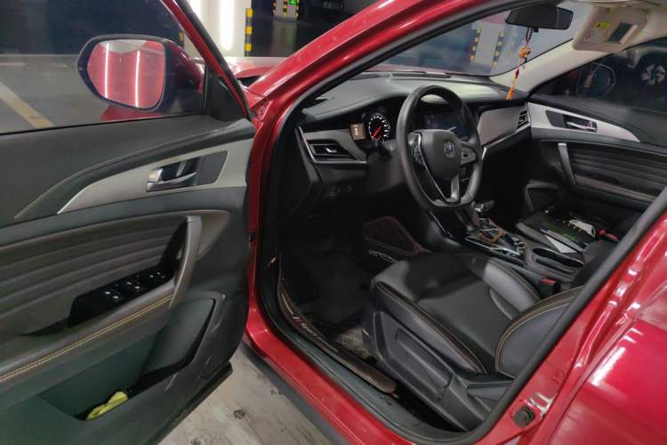 Used CHANGAN CS35PLUS 2018 1.6L Automatic Changlian Edition China V Standard Driver Seat