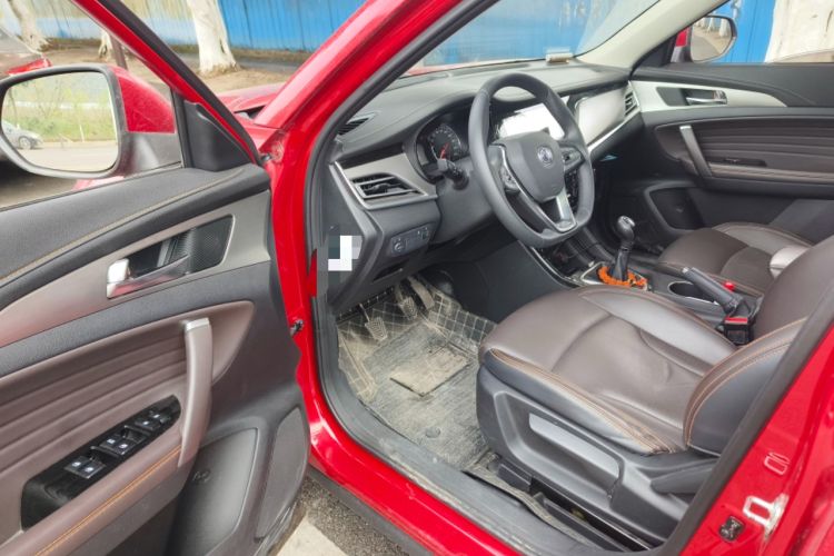 Used CHANGAN CS35PLUS 2018 1.6L Manual Changlian Edition China V Standard Driver Seat