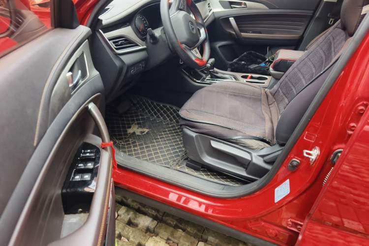 Used CHANGAN CS35PLUS 2018 1.6L Automatic Yue Lian Edition China V Standard Driver Seat