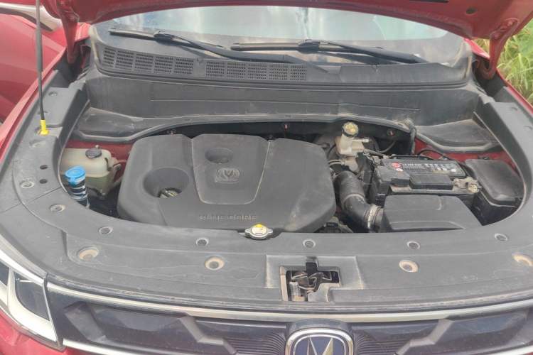 Used CHANGAN CS35PLUS 2018 1.6L Manual Cool Edition China V Standard Engine Bay