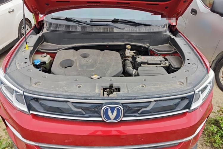 Used CHANGAN CS35PLUS 2018 1.6L Manual Cool Edition China V Standard Engine Bay