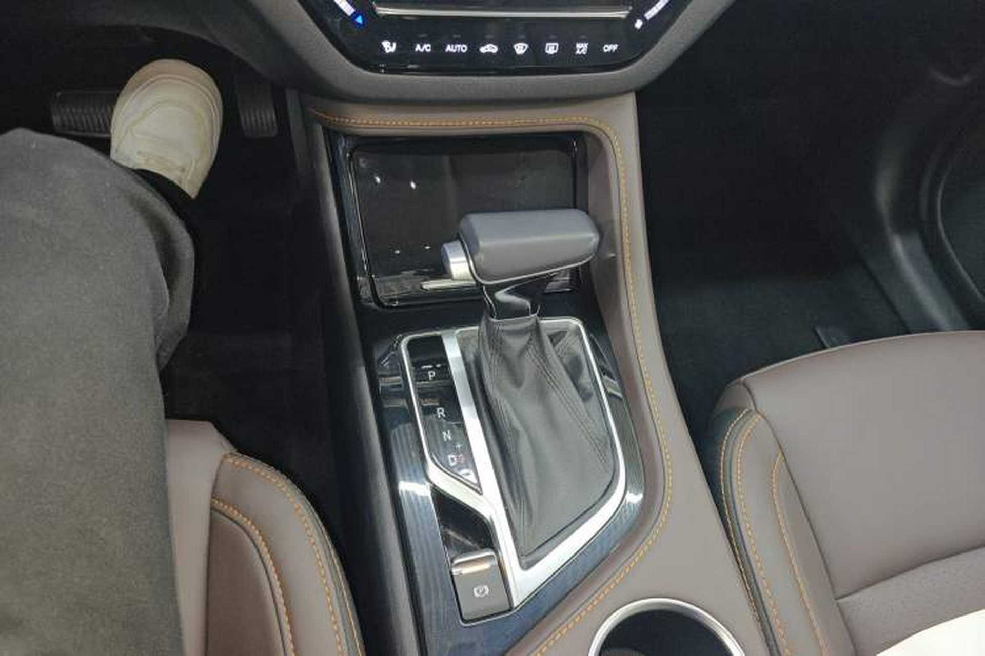 Used CHANGAN CS35PLUS 2018 1.6L Automatic Coolline Version China V Standard Gear Lever