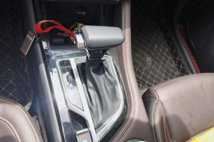 Used CHANGAN CS35PLUS 2018 1.6L Automatic Coolline Version China V Standard Gear Lever
