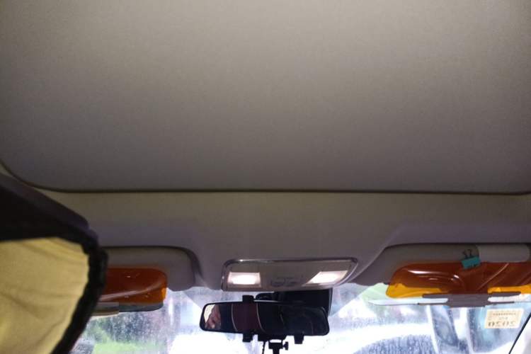 Used CHANGAN CS35PLUS 2018 1.6L Manual Smart Connect Version China V Standard Headliner