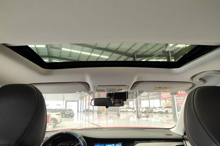 Used CHANGAN CS35PLUS 2018 1.6L Manual Cool Edition China V Standard Headliner