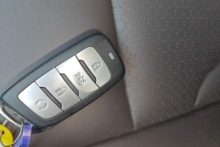 Used CHANGAN CS35PLUS 2018 1.6L Automatic Changlian Edition China V Standard Interior 1
