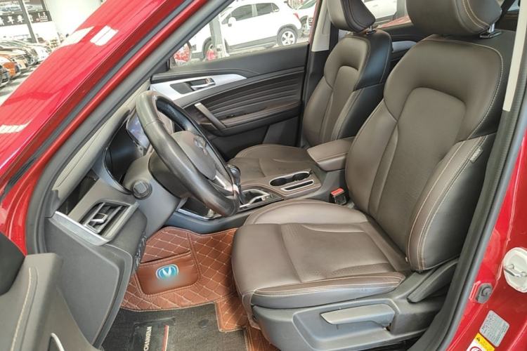 Used CHANGAN CS35PLUS 2018 1.6L Manual Cool Edition China V Standard Left Front Seat