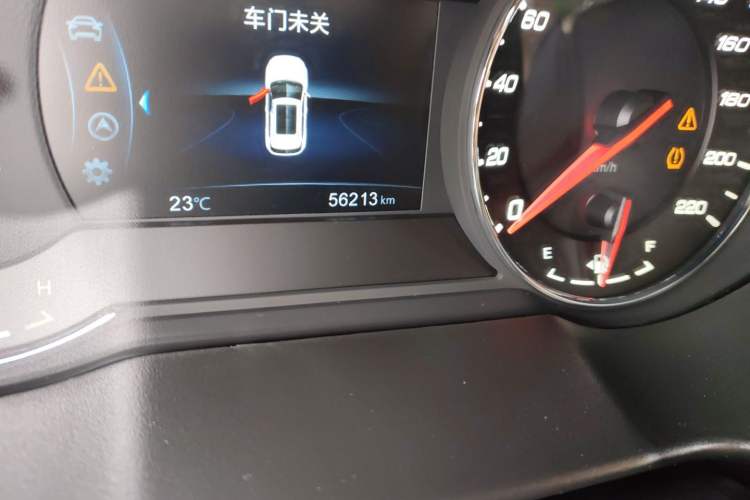 Used CHANGAN CS35PLUS 2018 1.6L Manual Cool Edition China V Standard Odometer Close Up