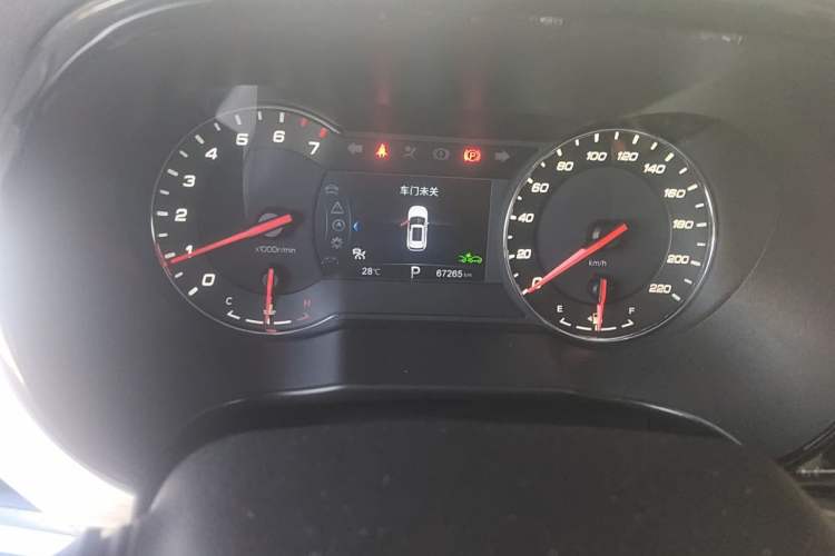 Used CHANGAN CS35PLUS 2018 1.6L Automatic Coolline Version China V Standard Odometer Close Up