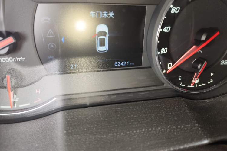 Used CHANGAN CS35PLUS 2018 1.6L Manual Changlian Edition China V Standard Odometer Close Up