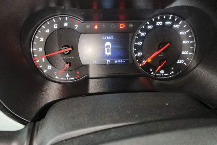 Used CHANGAN CS35PLUS 2018 1.6L Automatic Changlian Edition China V Standard Odometer Close Up