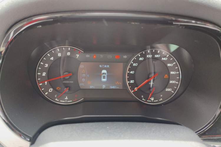 Used CHANGAN CS35PLUS 2018 1.6L Automatic Coolline Version China V Standard Odometer Close Up