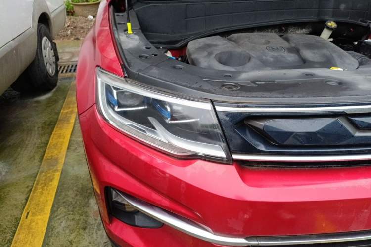 Used CHANGAN CS35PLUS 2018 1.6L Manual Smart Connect Version China V Standard Right Front Headlight