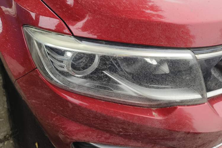 Used CHANGAN CS35PLUS 2018 1.6L Manual Changlian Edition China V Standard Right Front Headlight