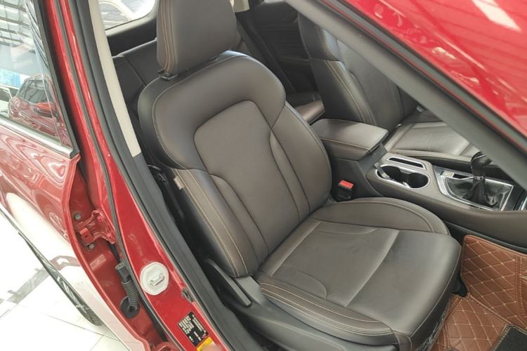Used CHANGAN CS35PLUS 2018 1.6L Manual Cool Edition China V Standard Right Front Seat