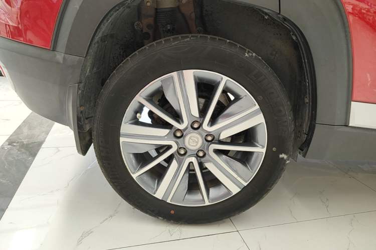 Used CHANGAN CS35PLUS 2018 1.6L Manual Cool Edition China V Standard Right Rear Wheel Hub