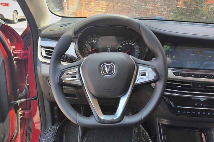 Used CHANGAN CS35PLUS 2018 1.6L Manual Changlian Edition China V Standard Steering Wheel