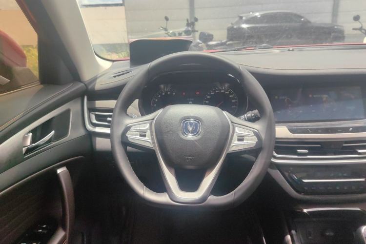 Used CHANGAN CS35PLUS 2018 1.6L Manual Cool Edition China V Standard Steering Wheel