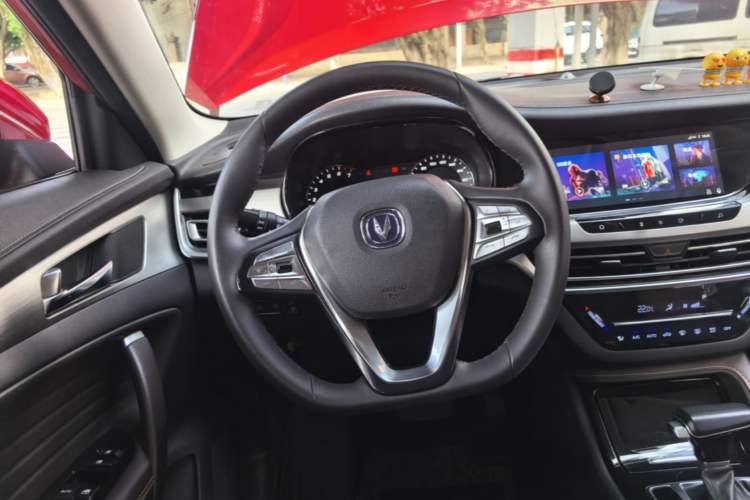 Used CHANGAN CS35PLUS 2018 1.6L Automatic Coolline Version China V Standard Steering Wheel