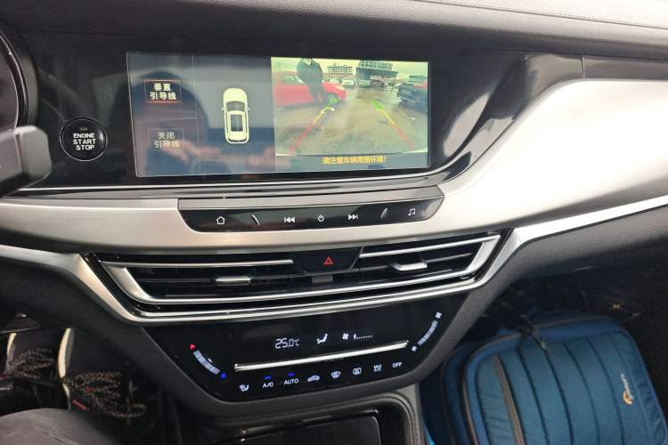 Used CHANGAN CS35PLUS 2018 1.6L Manual Changlian Edition China V Standard Audio And AC Panel