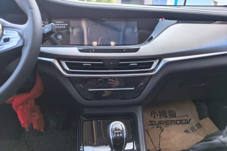 Used CHANGAN CS35PLUS 2018 1.6L Manual Changlian Edition China V Standard Audio And AC Panel