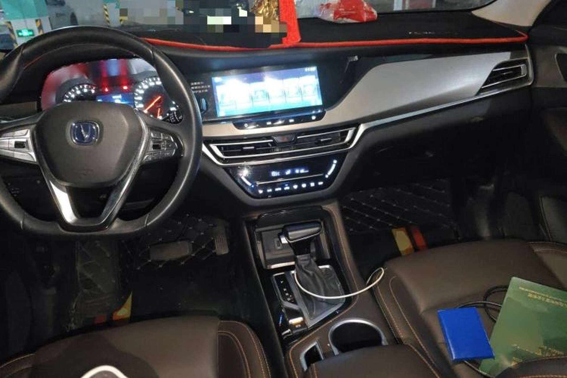 Used CHANGAN CS35PLUS 2018 1.6L Automatic Changlian Edition China V Standard Center Console