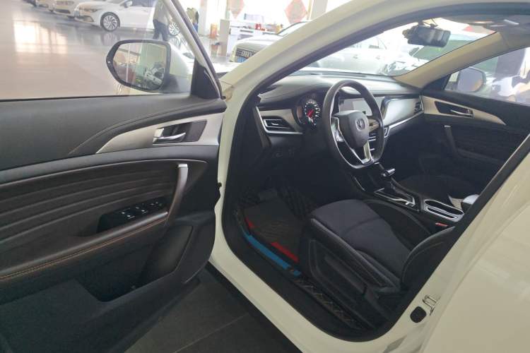 Used CHANGAN CS35PLUS 2018 1.6L Automatic Yue Lian Edition China V Standard Driver Seat