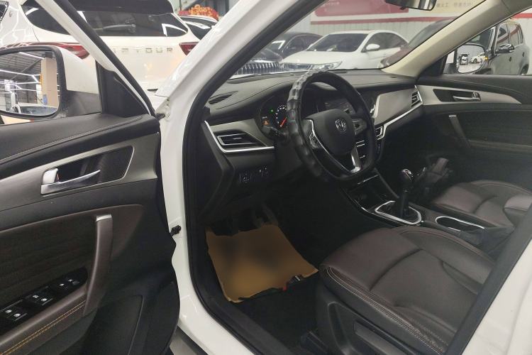 Used CHANGAN CS35PLUS 2018 1.6L Manual Changlian Edition China V Standard Driver Seat