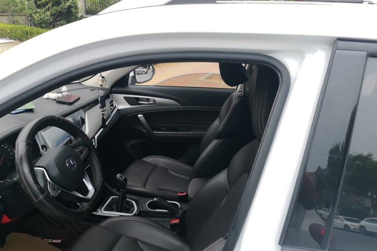 Used CHANGAN CS35PLUS 2018 1.6L Manual Changlian Edition China V Standard Driver Seat