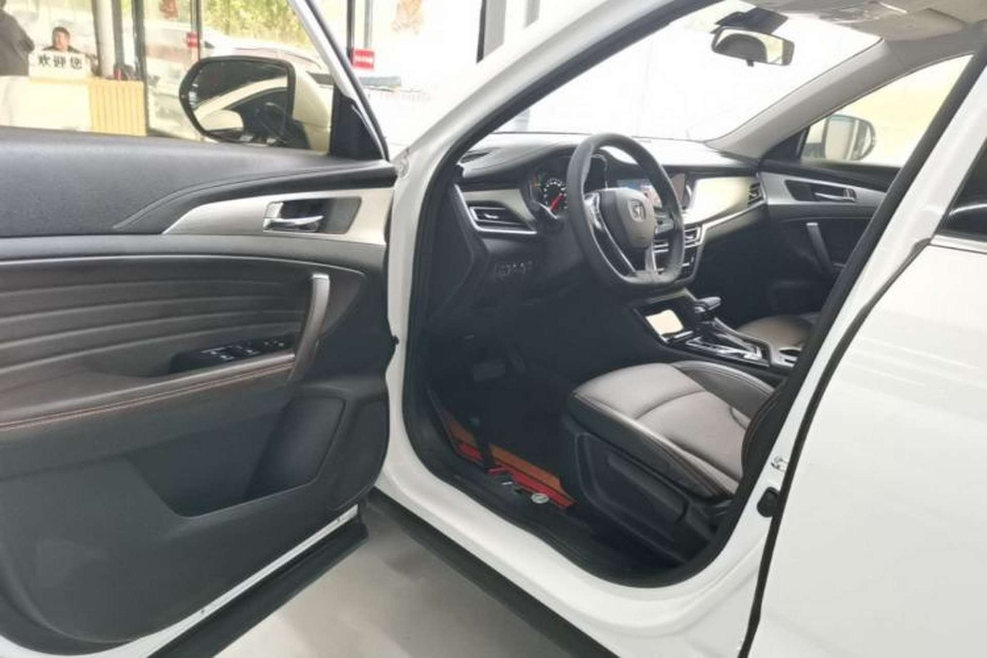 Used CHANGAN CS35PLUS 2018 1.6L Automatic Coolline Version China V Standard Driver Seat
