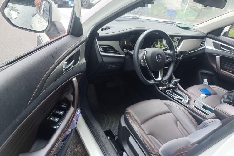 Used CHANGAN CS35PLUS 2018 1.6L Automatic Coolline Version China V Standard Driver Seat