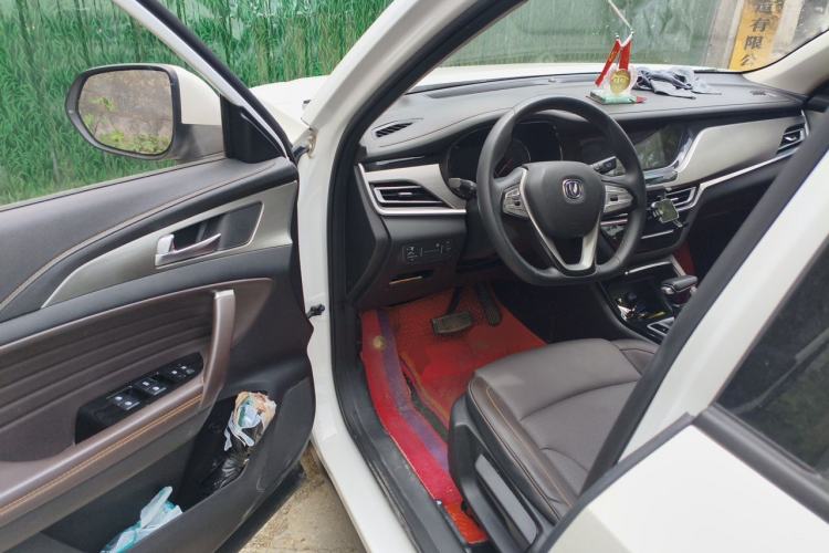 Used CHANGAN CS35PLUS 2018 1.6L Automatic Changlian Edition China V Standard Driver Seat