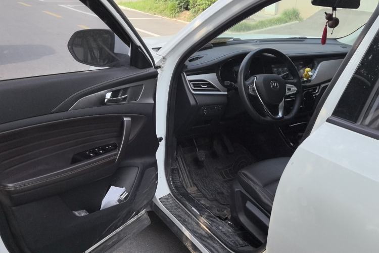 Used CHANGAN CS35PLUS 2018 1.6L Manual Changlian Edition China V Standard Driver Seat