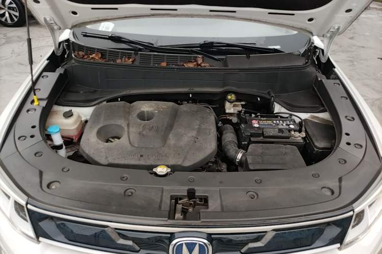 Used CHANGAN CS35PLUS 2018 1.6L Manual Changlian Edition China V Standard Engine Bay