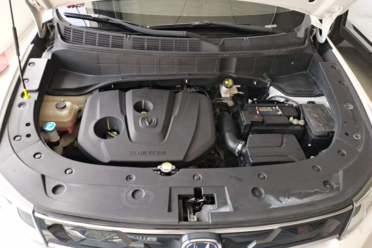 Used CHANGAN CS35PLUS 2018 1.6L Automatic Coolline Version China V Standard Engine Bay