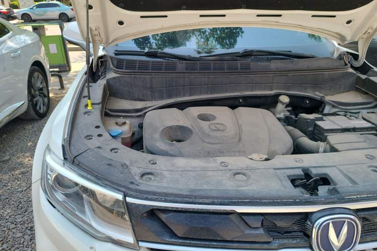 Used CHANGAN CS35PLUS 2018 1.6L Automatic Changlian Edition China V Standard Engine Bay Right