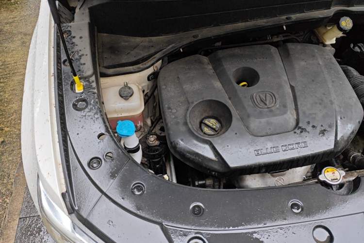 Used CHANGAN CS35PLUS 2018 1.6L Automatic Changlian Edition China V Standard Engine Bay Right