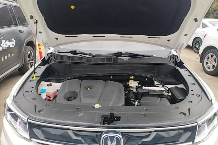 Used CHANGAN CS35PLUS 2018 1.6L Automatic Coolline Version China V Standard Engine Bay