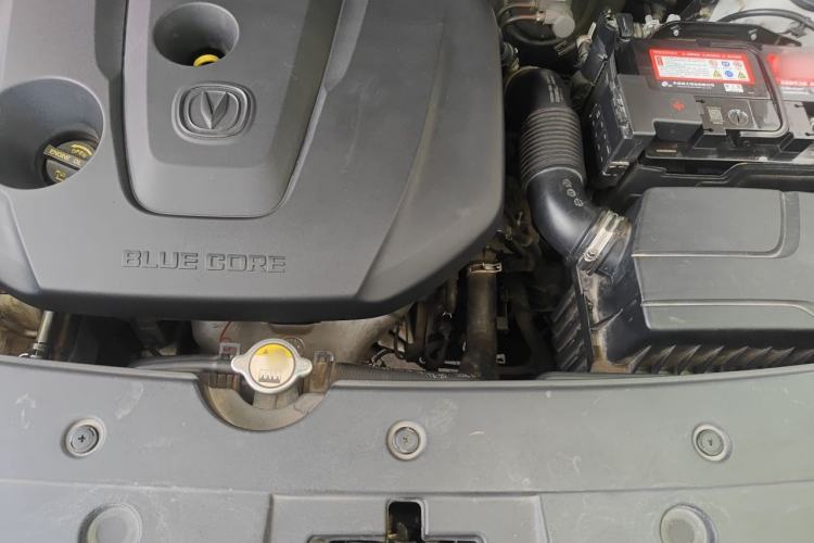 Used CHANGAN CS35PLUS 2018 1.6L Manual Cool Edition China V Standard Engine Bay