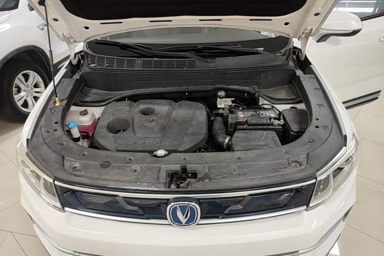 Used CHANGAN CS35PLUS 2018 1.6L Manual Changlian Edition China V Standard Engine Bay