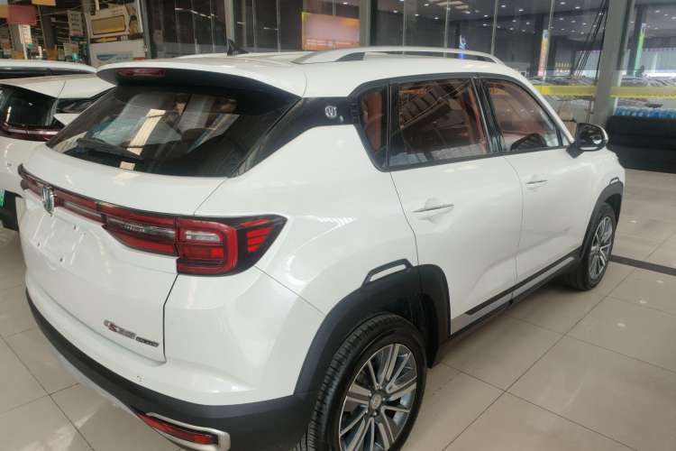 Used CHANGAN CS35PLUS 2018 1.6L Automatic Changlian Edition China V Standard Exterior 3