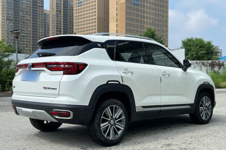 Used CHANGAN CS35PLUS 2018 1.6L Automatic Changlian Edition China V Standard Exterior 3