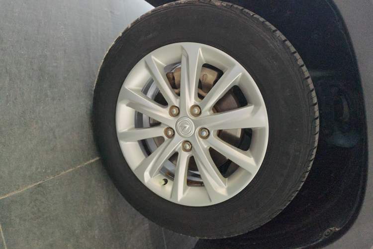 Used CHANGAN CS35PLUS 2018 1.6L Automatic Yue Lian Edition China V Standard Exterior 4