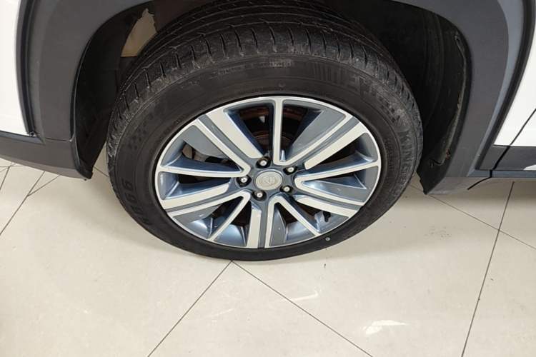 Used CHANGAN CS35PLUS 2018 1.6L Manual Changlian Edition China V Standard Exterior 4