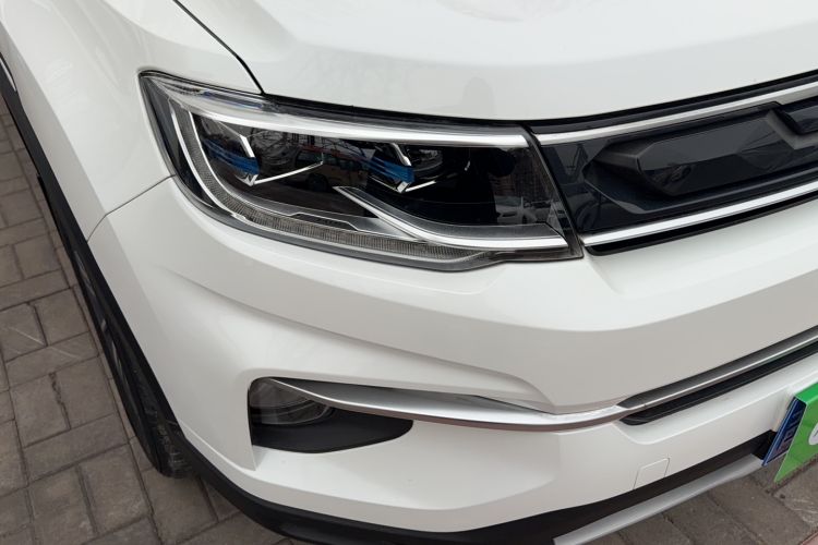 Used CHANGAN CS35PLUS 2018 1.6L Automatic Coolline Version China V Standard Exterior 5