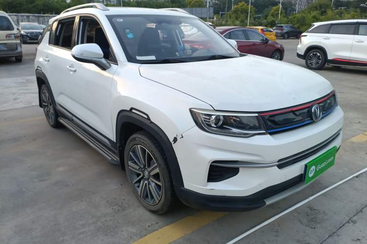 Used CHANGAN CS35PLUS 2018 1.6L Automatic Changlian Edition China V Standard Front Right 45 Deg