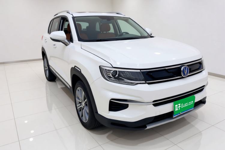 Used CHANGAN CS35PLUS 2018 1.6L Manual Changlian Edition China V Standard Front Right 45 Deg
