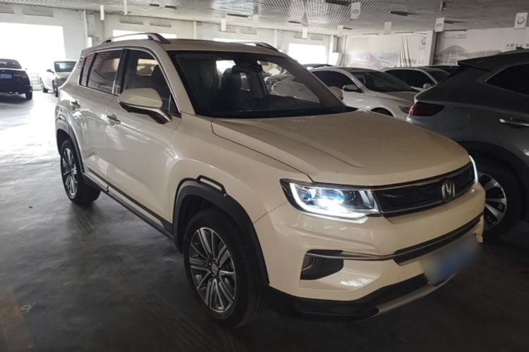 Used CHANGAN CS35PLUS 2018 1.6L Automatic Coolline Version China V Standard Front Right 45 Deg