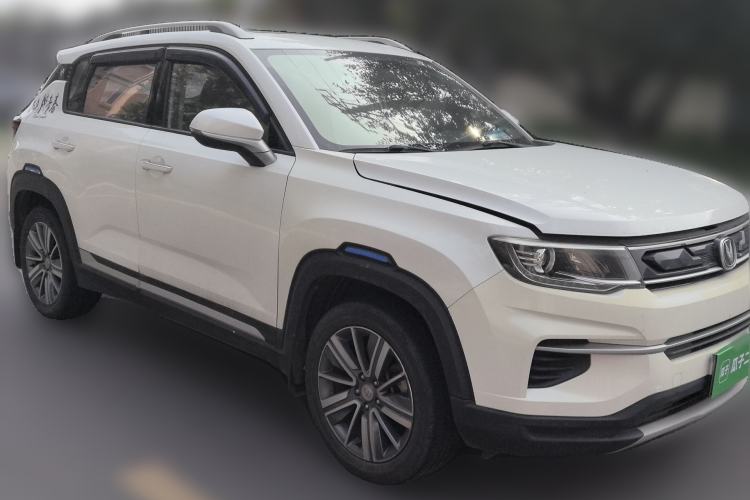Used CHANGAN CS35PLUS 2018 1.6L Manual Changlian Edition China V Standard Front Right 45 Deg